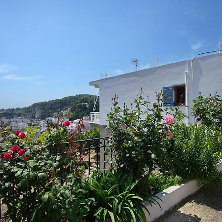 度假居 Magdas House *