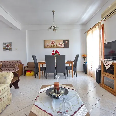 度假居 Magdas House *